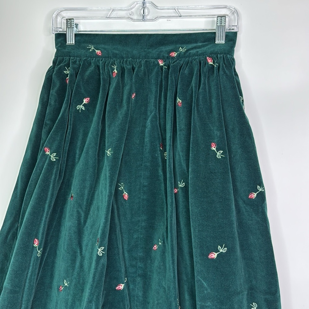 The Eagle's Eye Green Floral Velvet Maxi Skirt Size 8 Hong Kong Cottagecore - Picture 2 of 9